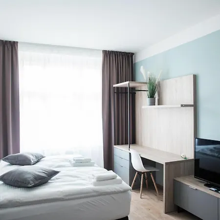 Honest Smichov Apartment Prague Exterior photo