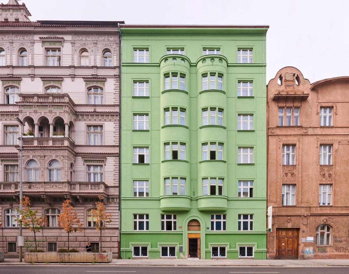 Apartament Honest Smichov *