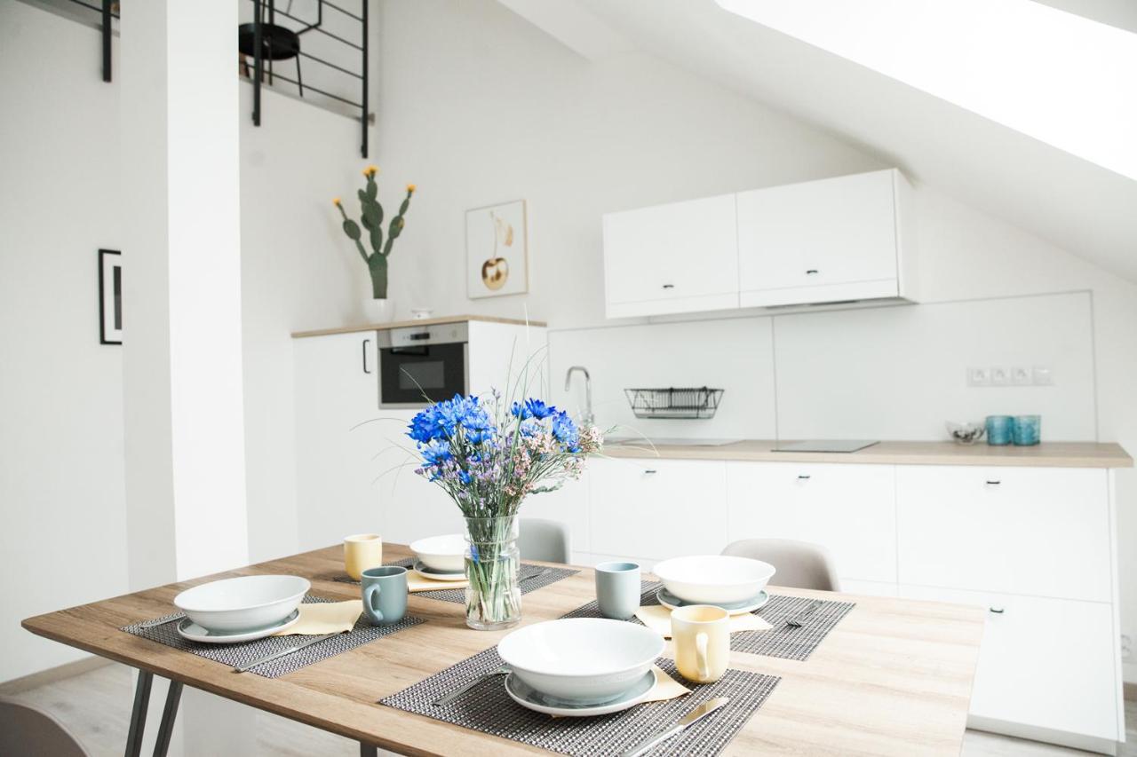 Honest Smichov Apartament